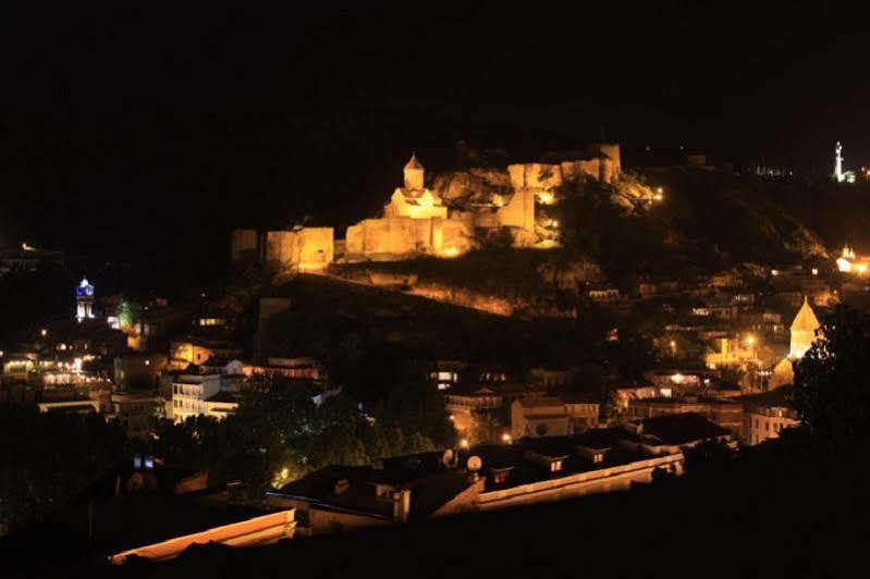 Penthouse Hotel Tbilisi Bagian luar foto