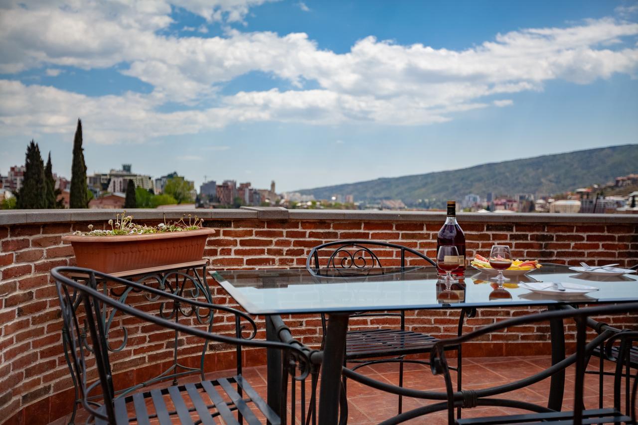 Penthouse Hotel Tbilisi Bagian luar foto