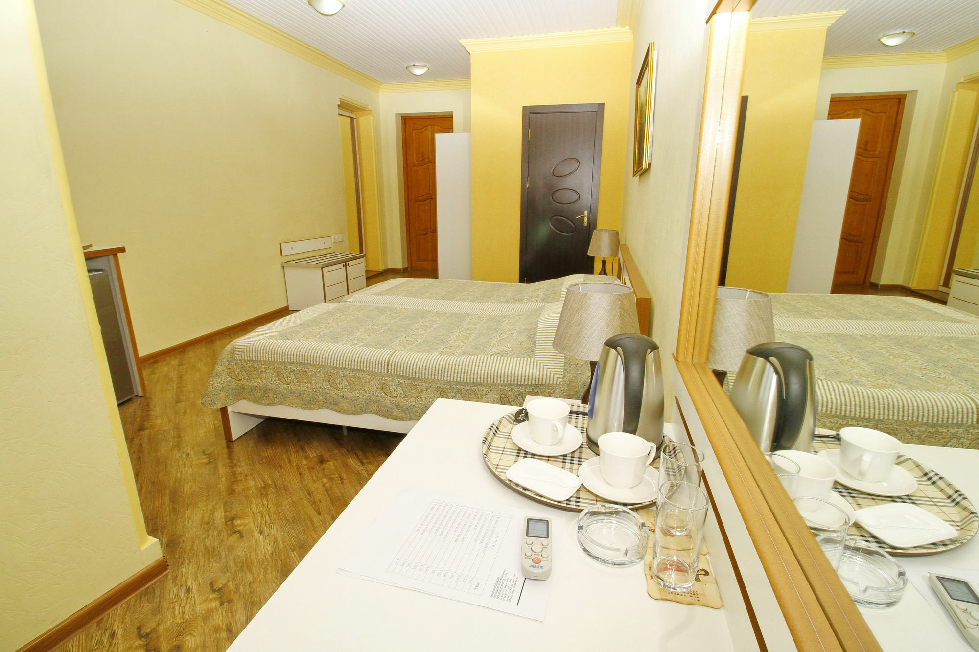 Penthouse Hotel Tbilisi Bagian luar foto